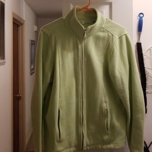 Lady Hathaway light weight zip up jacket.